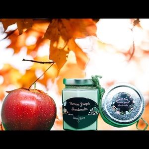 EVERYTHING MUST GO CLOSET CLEAR OUT 3oz SWEET SPICE SOY CANDLE